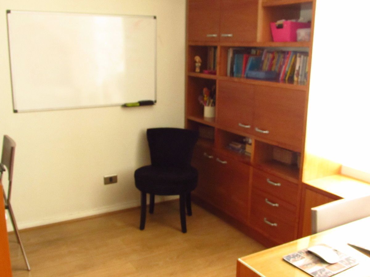 6 de 20: Zona escritorio