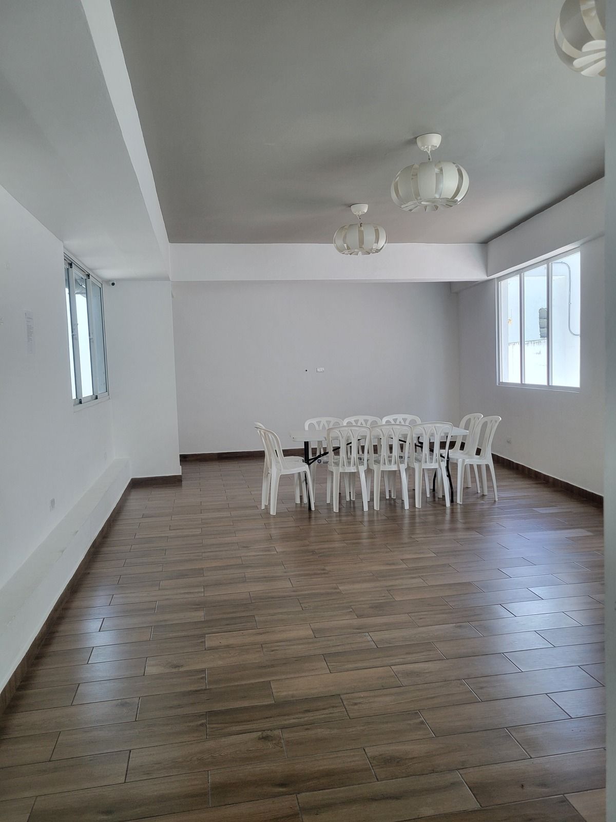 19 de 21: salon de eventos comun