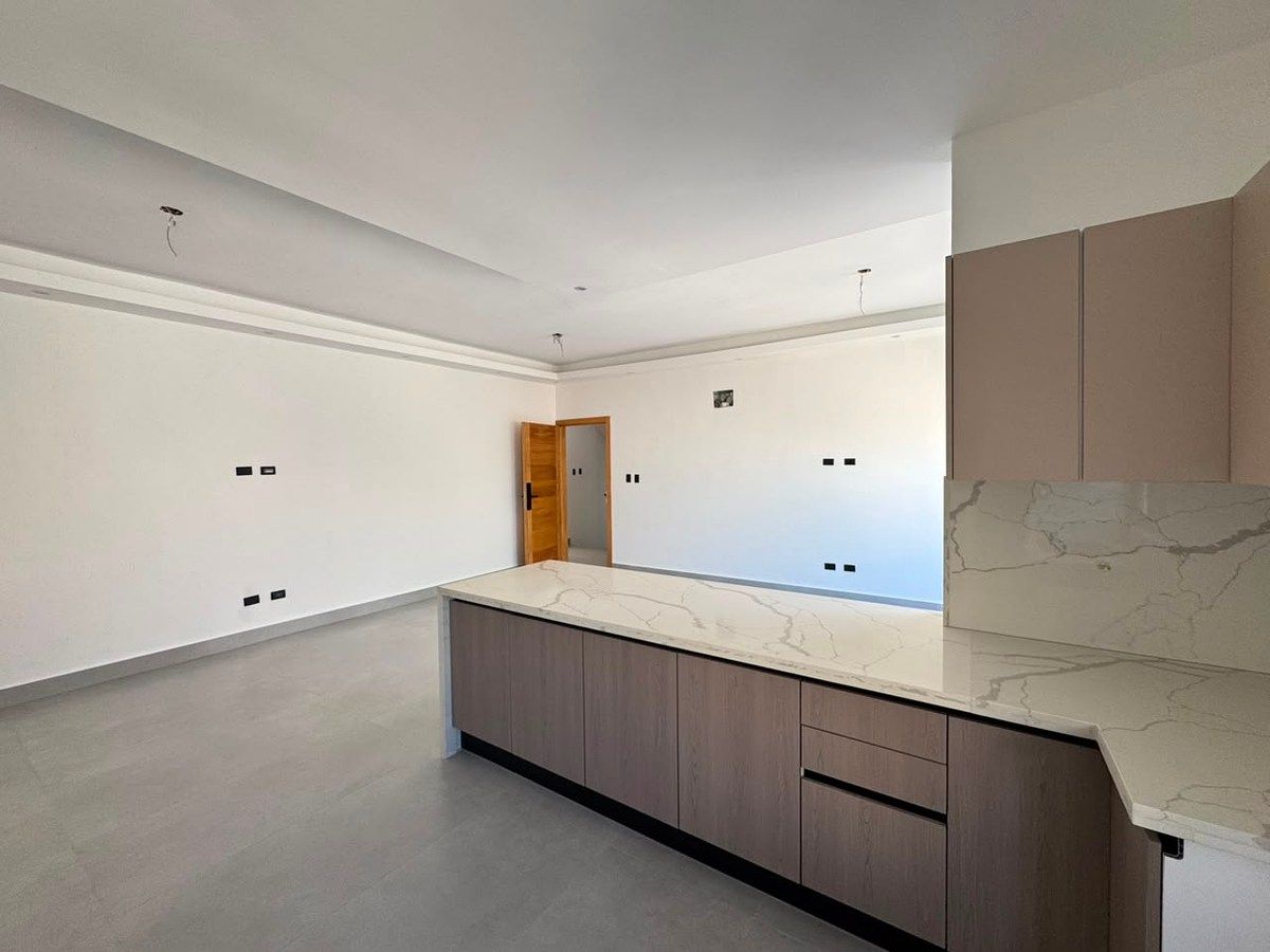 Moderno Apartamento de 2 habitaciones en Venta en La Castellana, foto 1 de 18