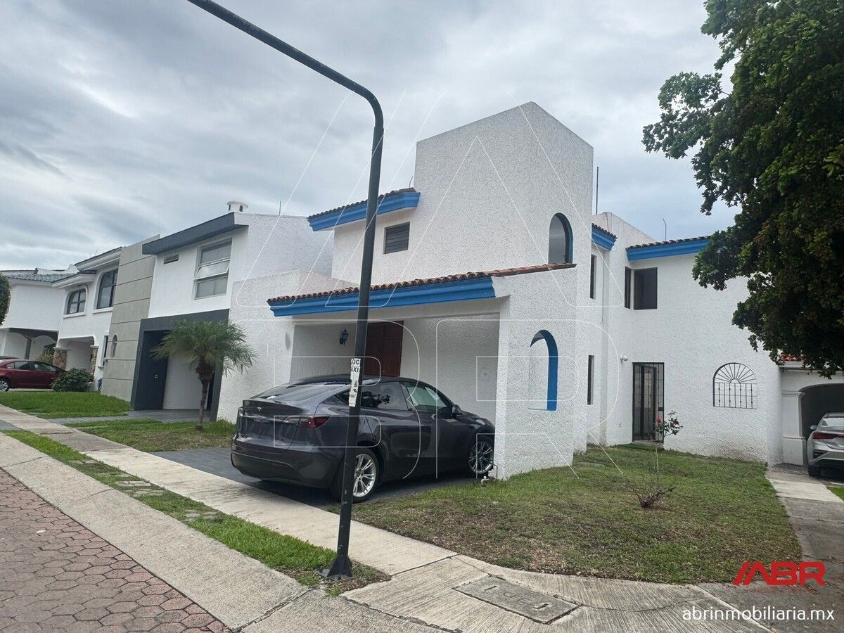 4 de 38