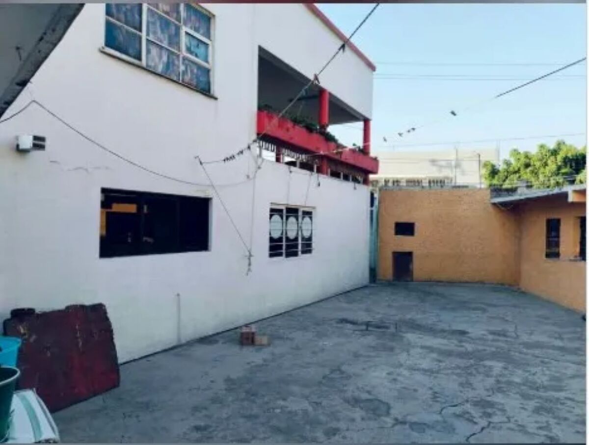 3 de 12