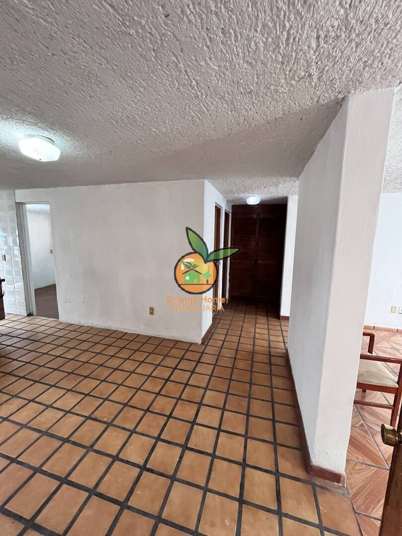 4 de 17
