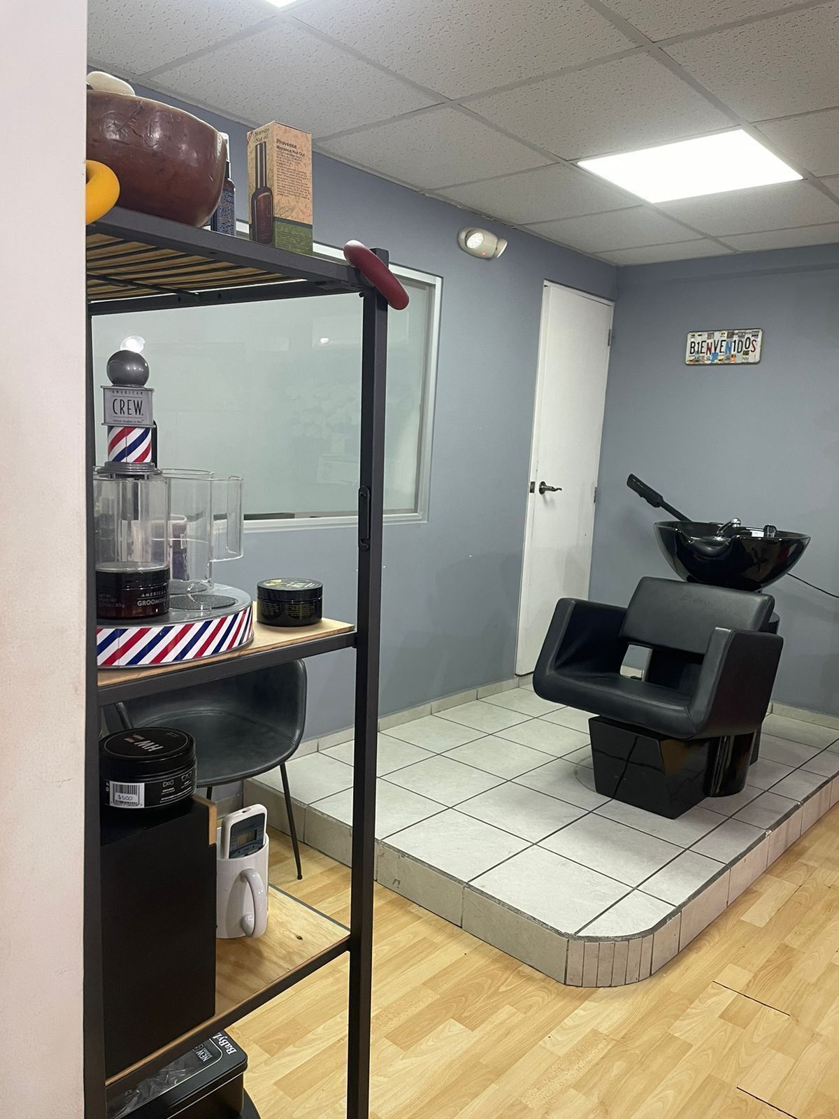 7 de 14: Imagen real real barbería (opción)