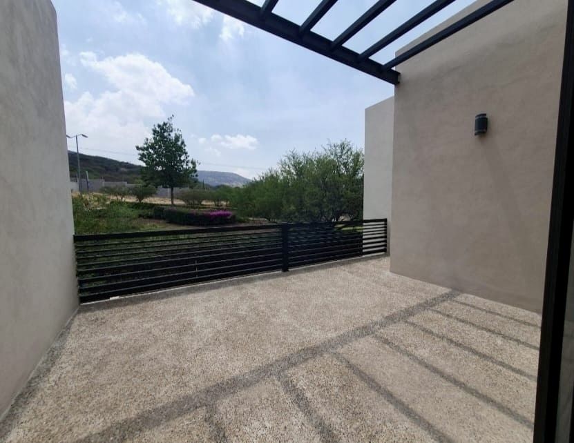 23 de 37: Amplia terraza