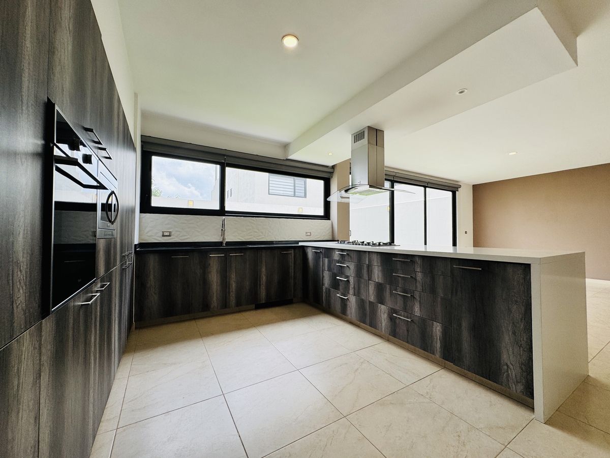 11 de 37: Cocina