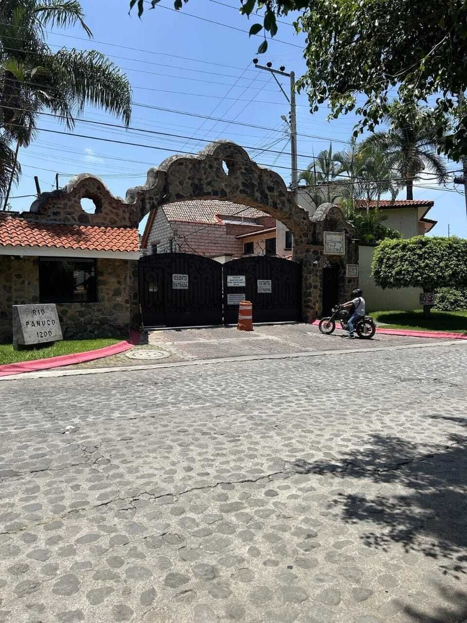 3 de 4