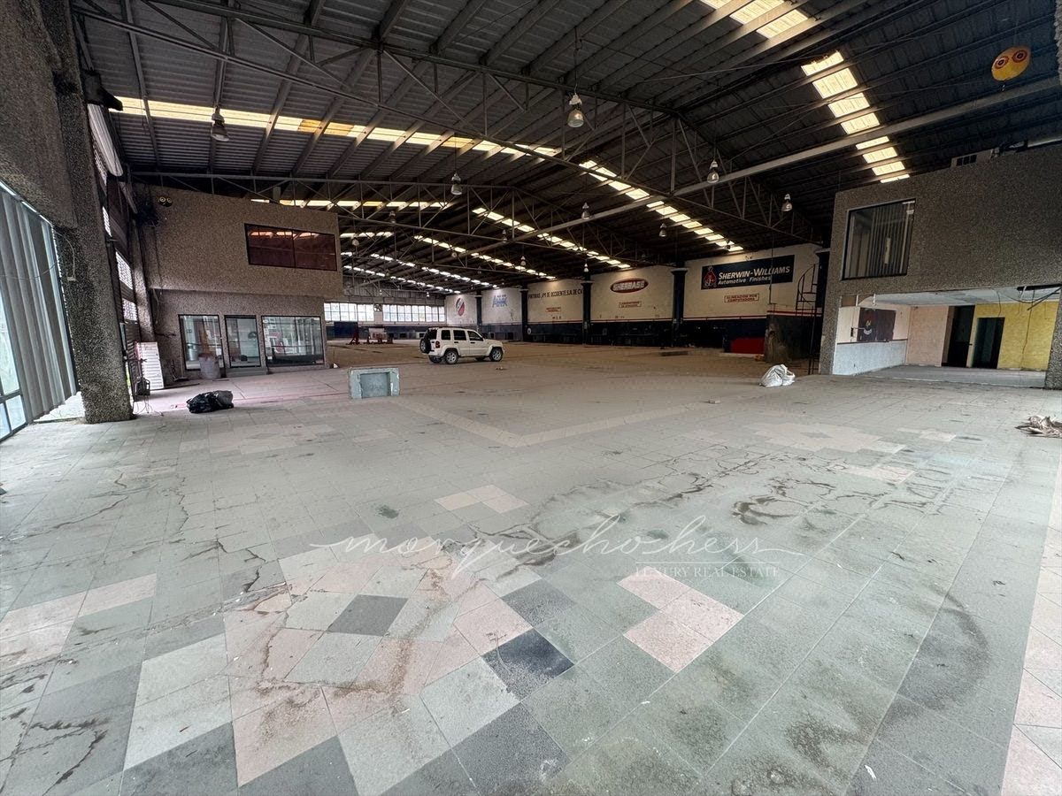 Foto 7 de Terreno comercial con amplia bodega