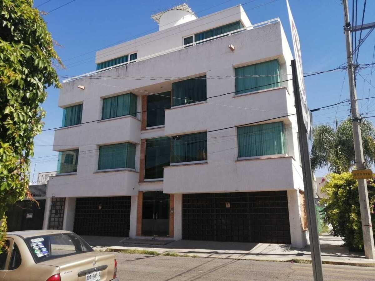 2 de 33
