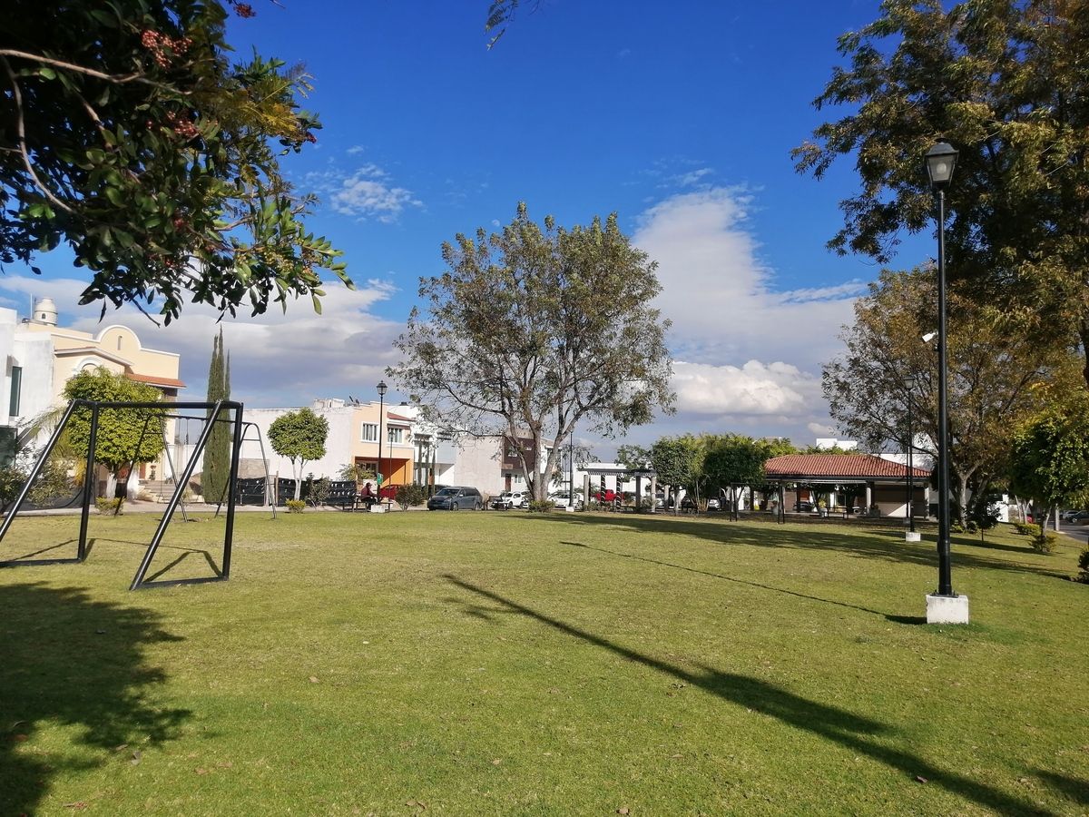 2 de 9