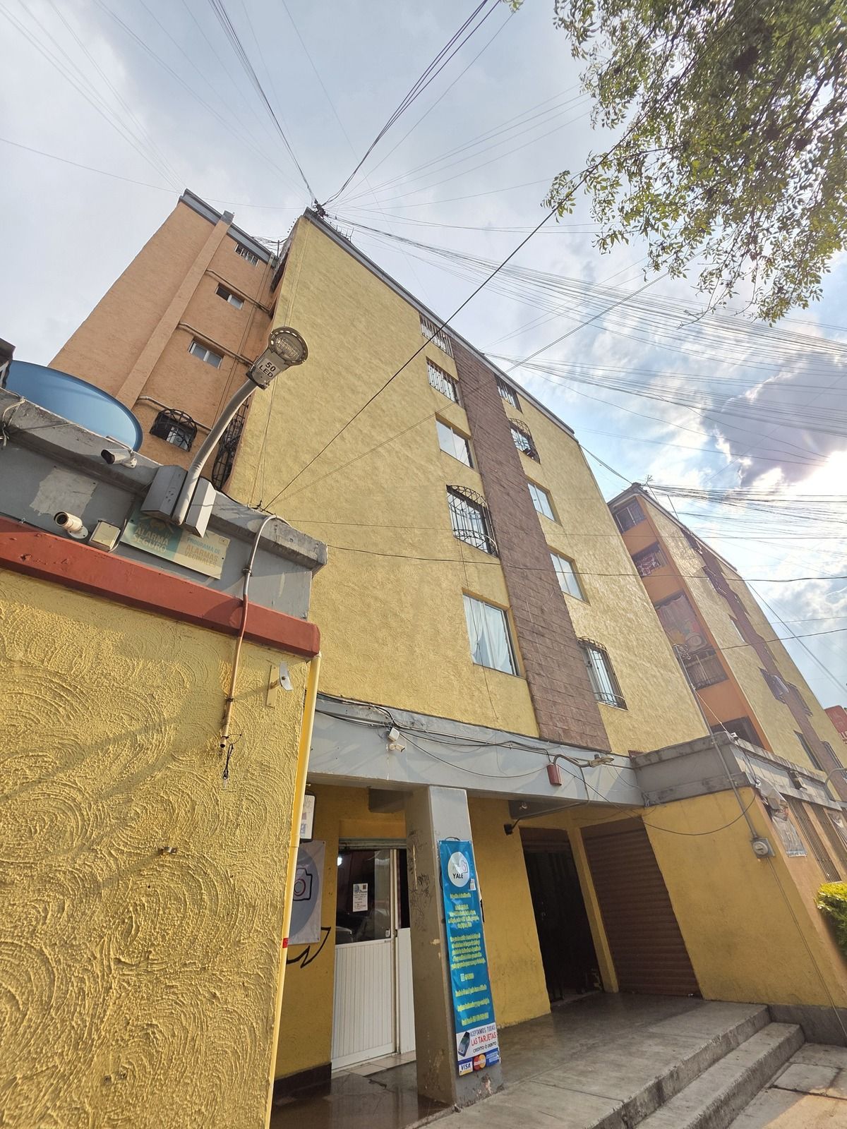 3 de 15