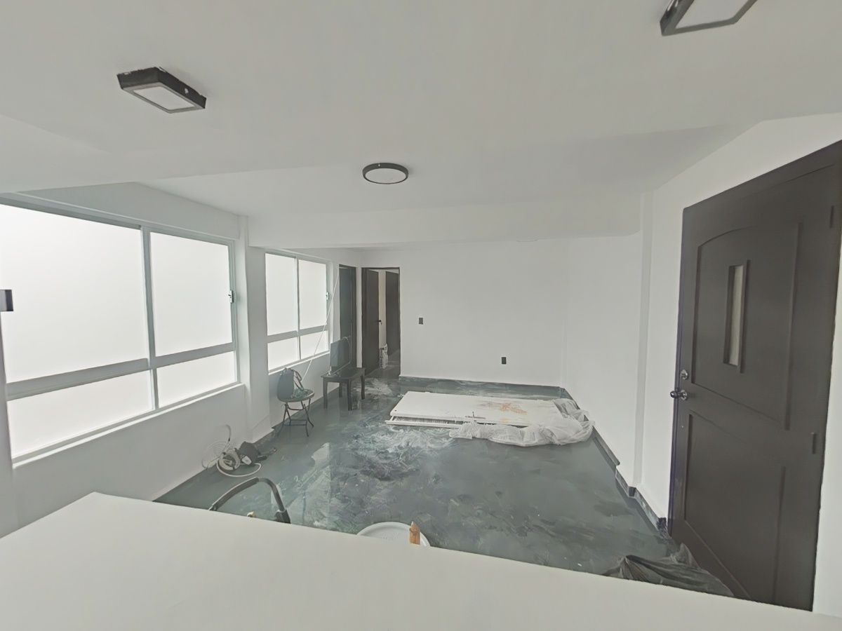 4 de 13: Sala de estar y comedor