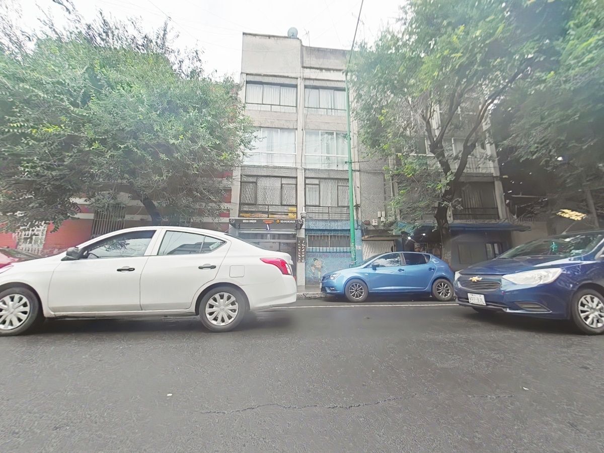 1 de 13: Fachada del edificio