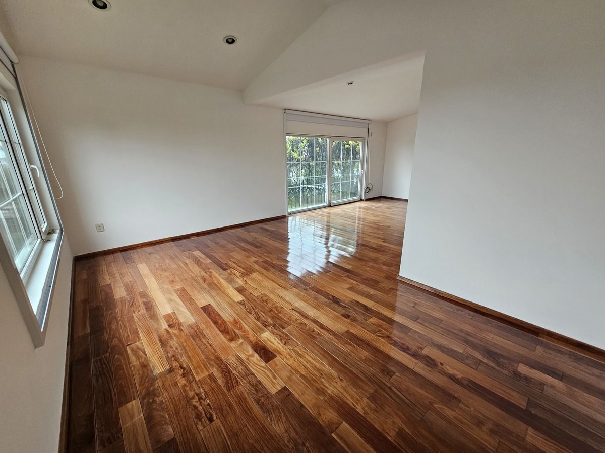 21 of 24: habitación secundaria 1