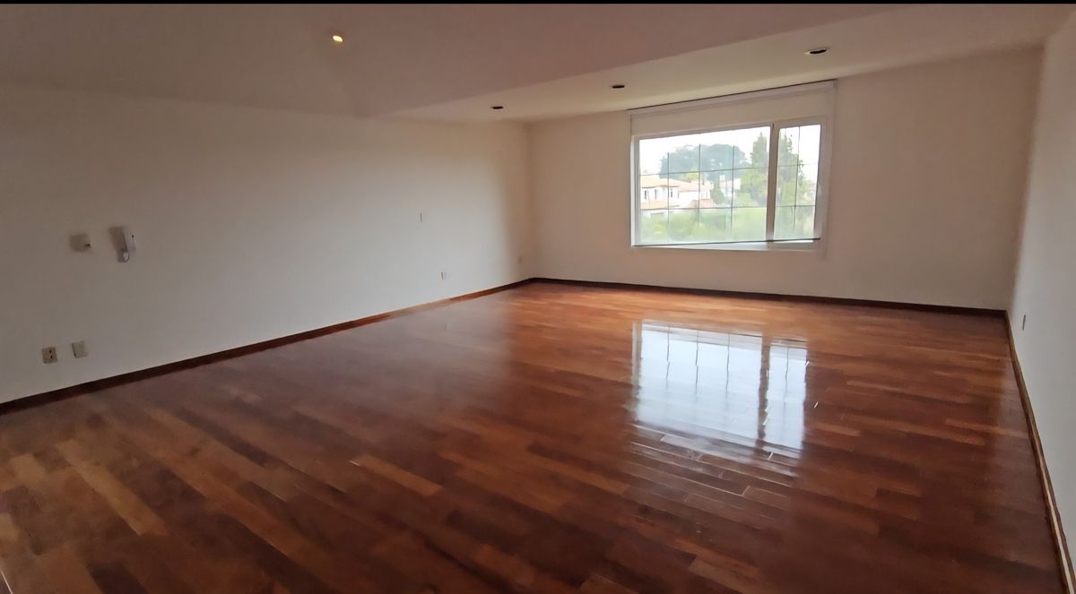 13 of 24: Habitación Principal