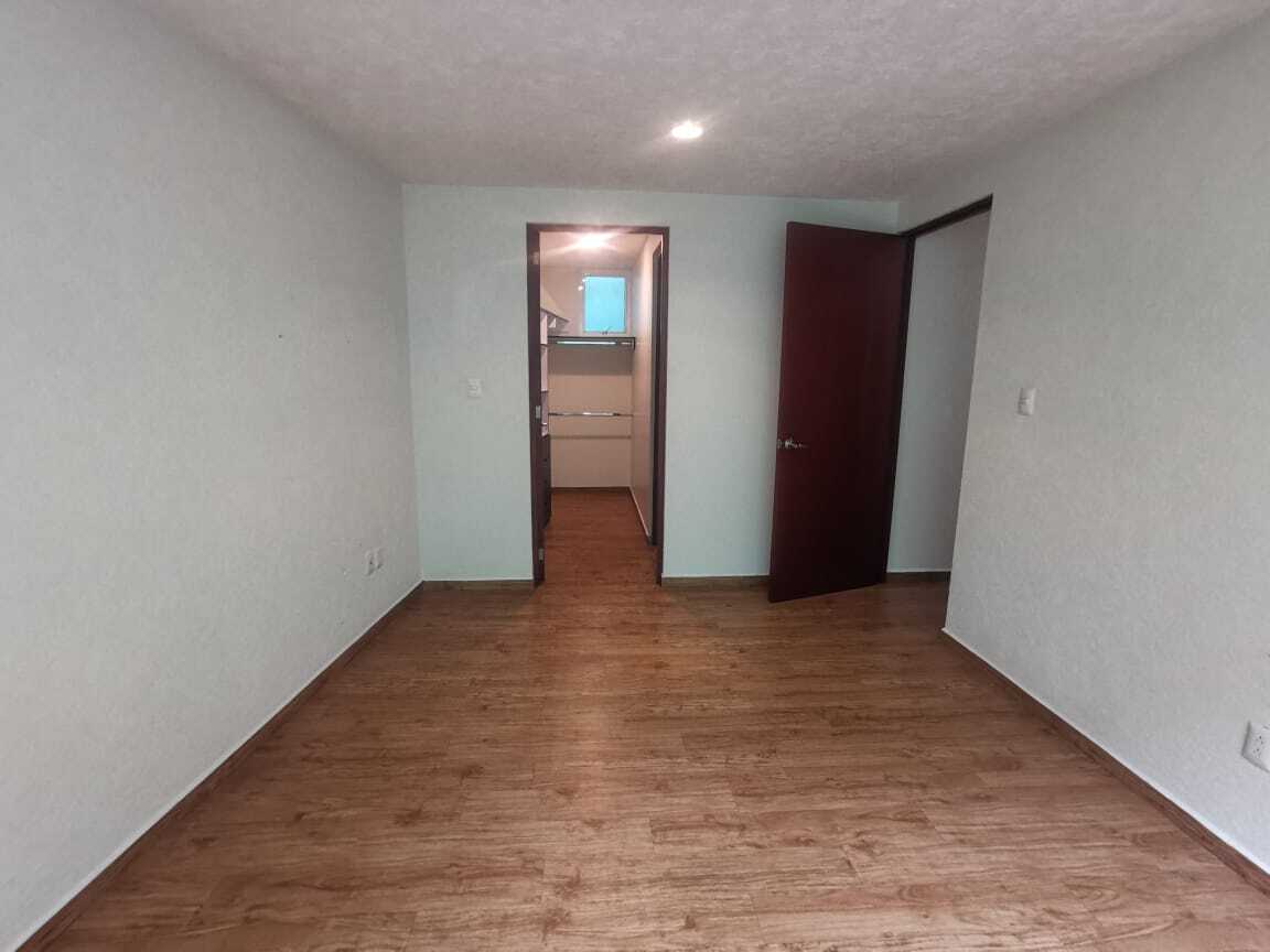 9 of 17: Recámara Principal