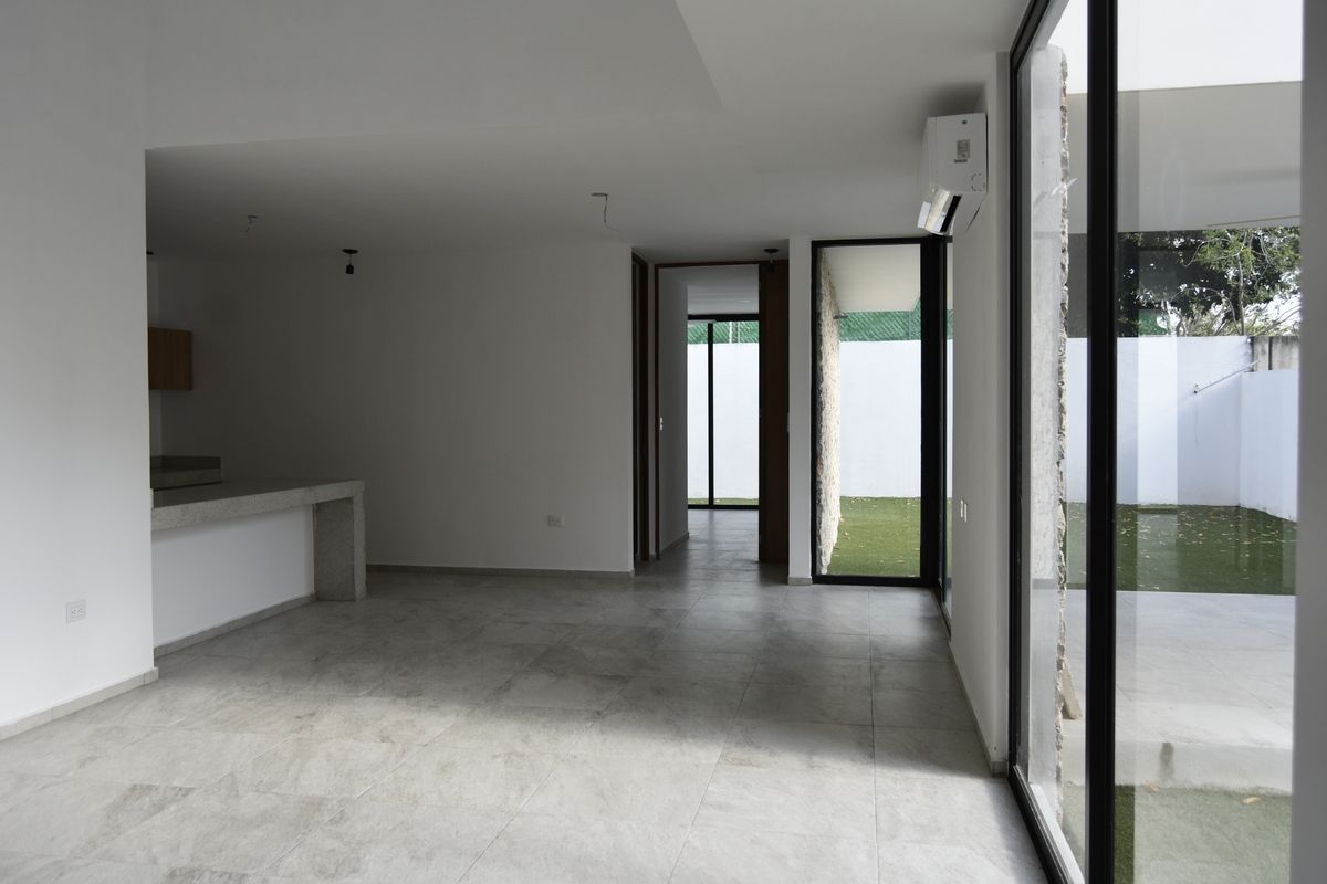 4 de 15: Sala y Comedor
