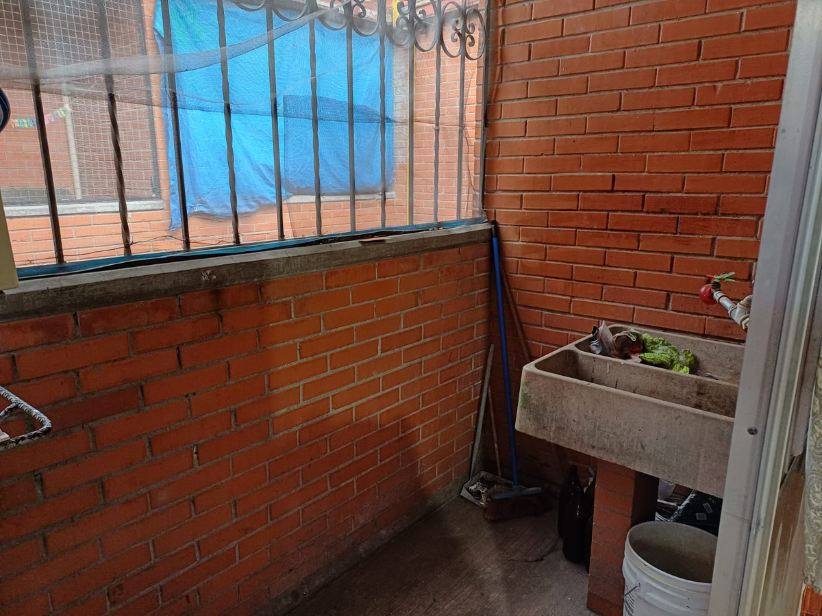 13 de 16