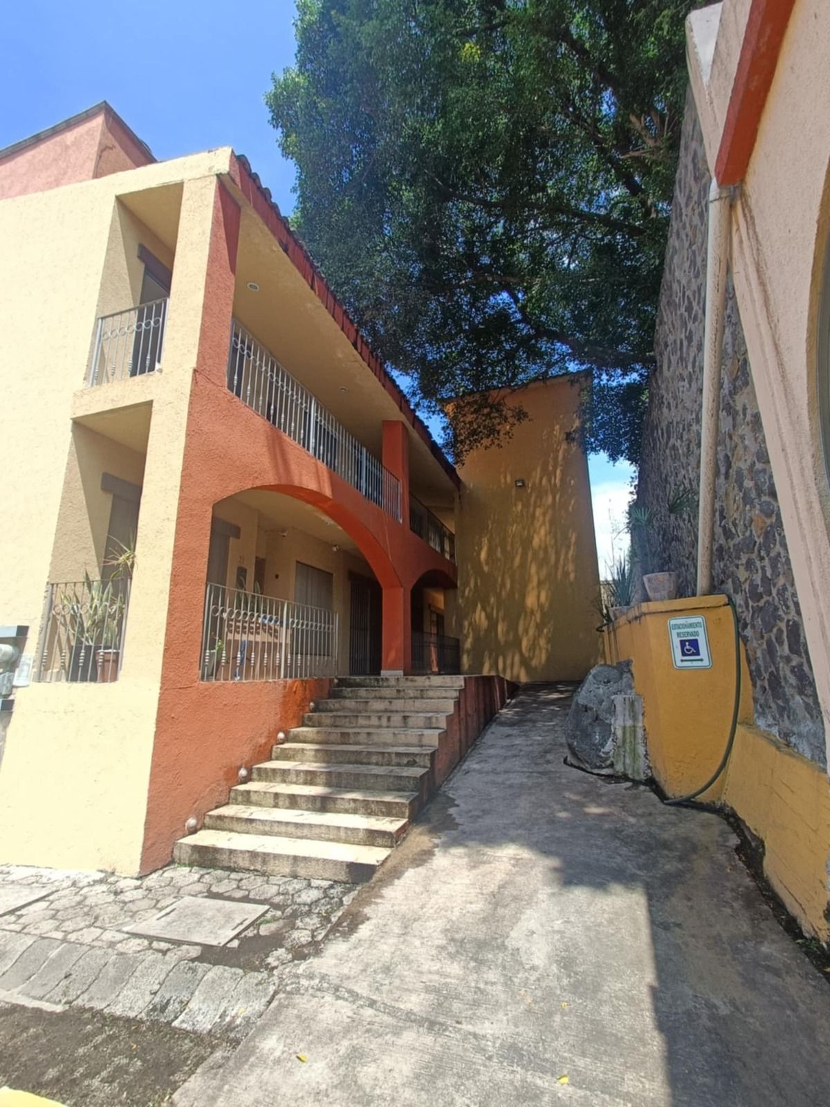 2 de 21