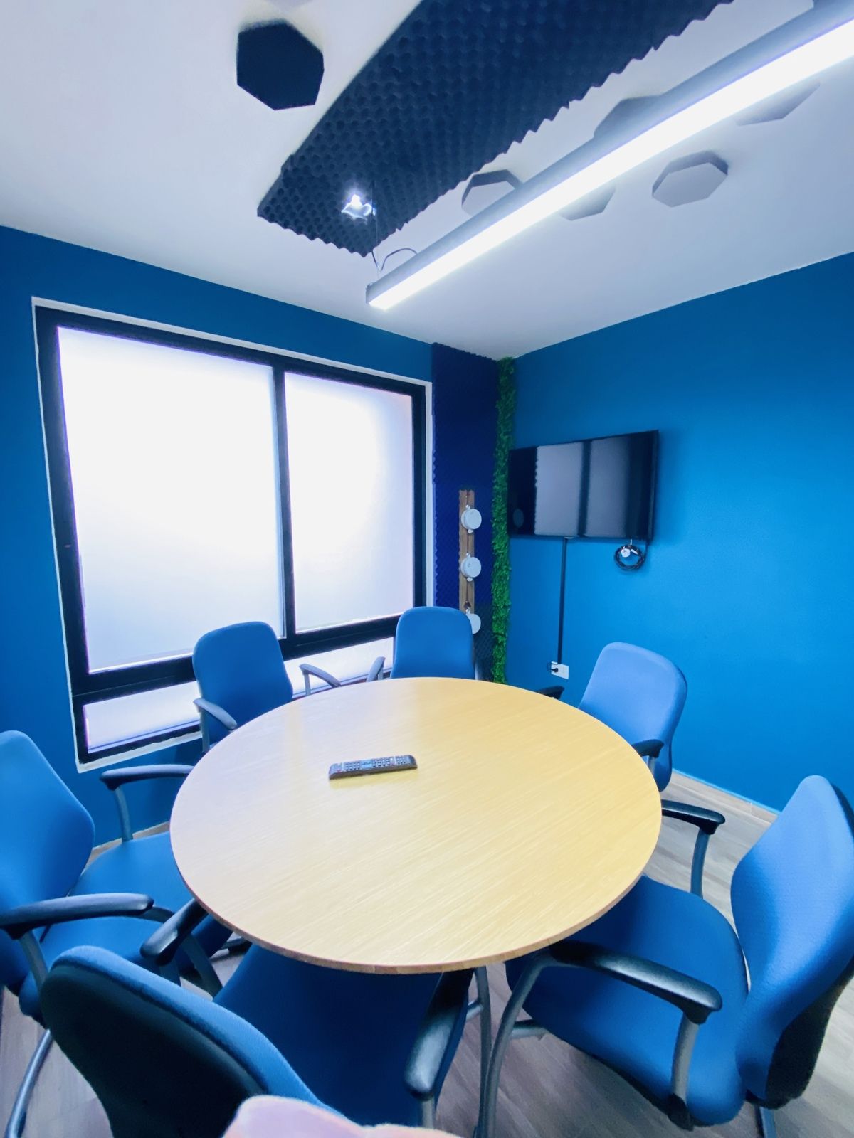 6 de 7: Sala de Juntas
