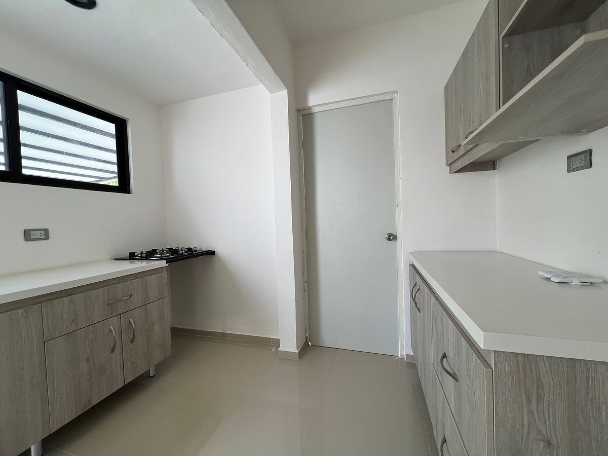 Casa em Ciudad Caucel, Mérida, foto 8 de 9