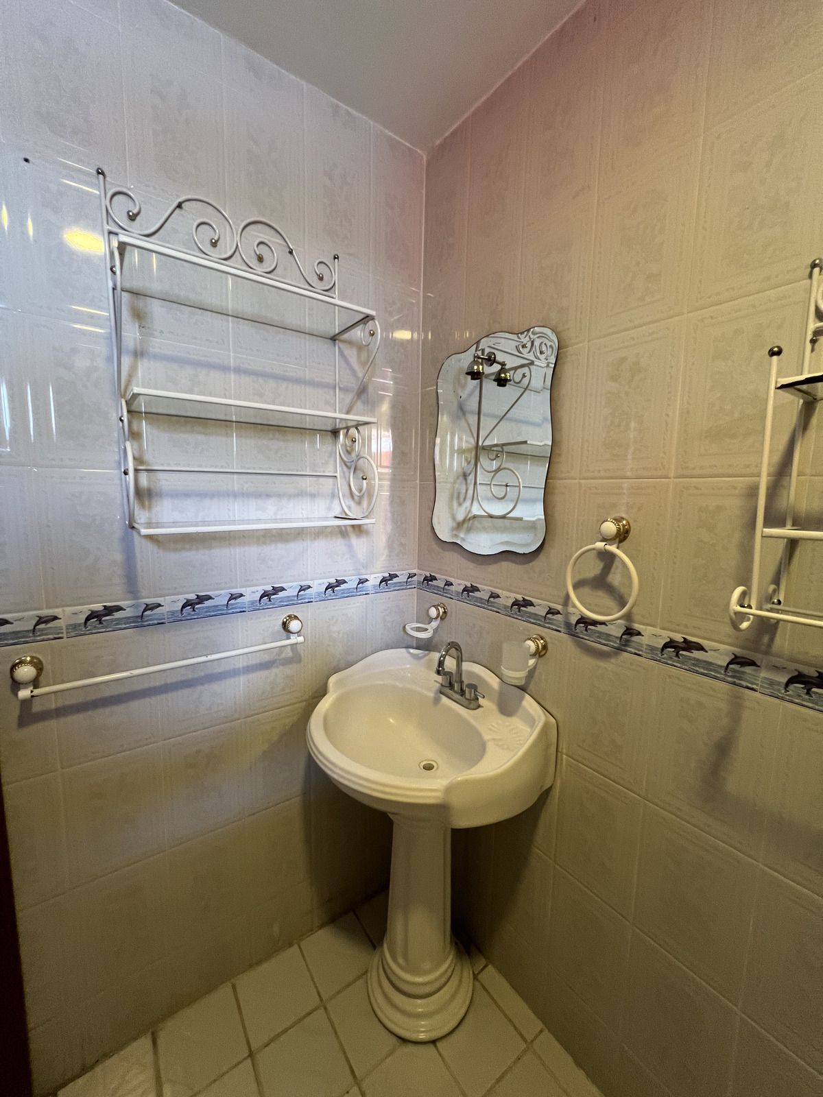 13 of 25: Baño Rec Ppal
