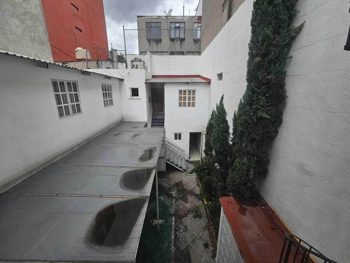 13 de 28