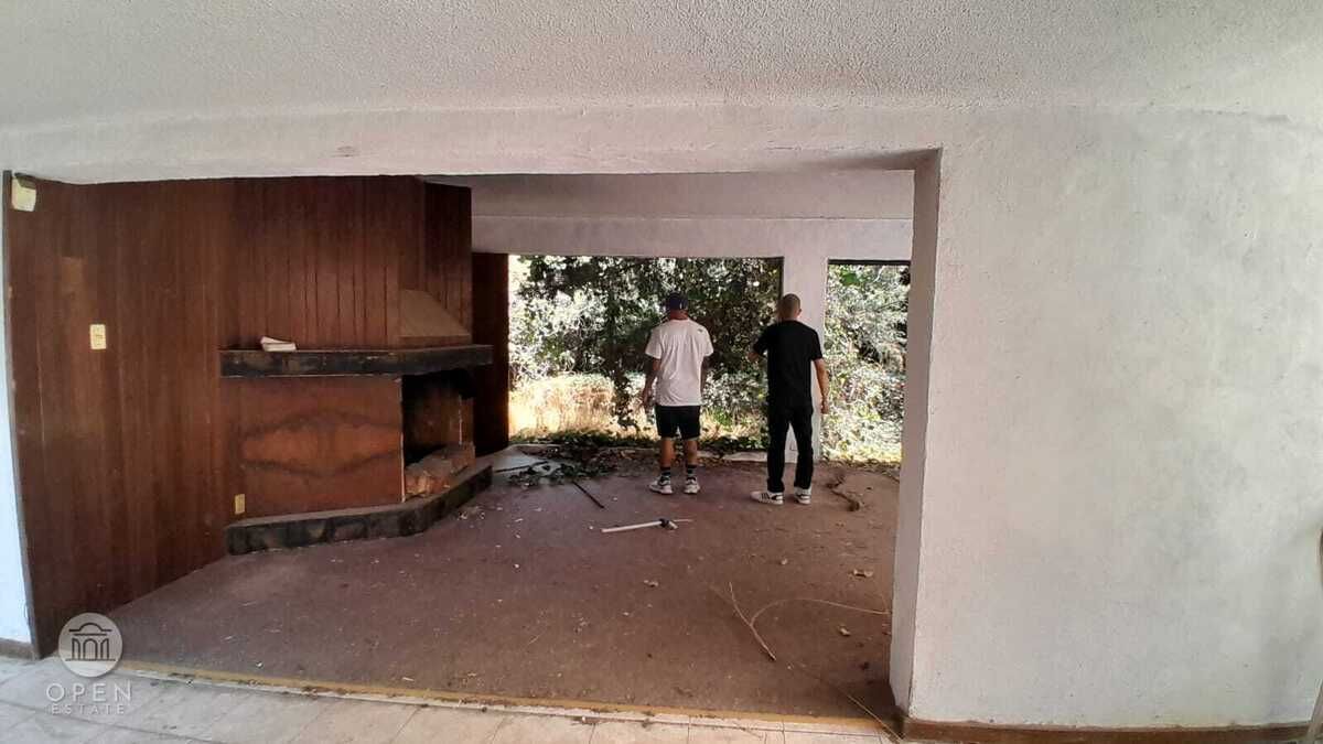 8 de 21