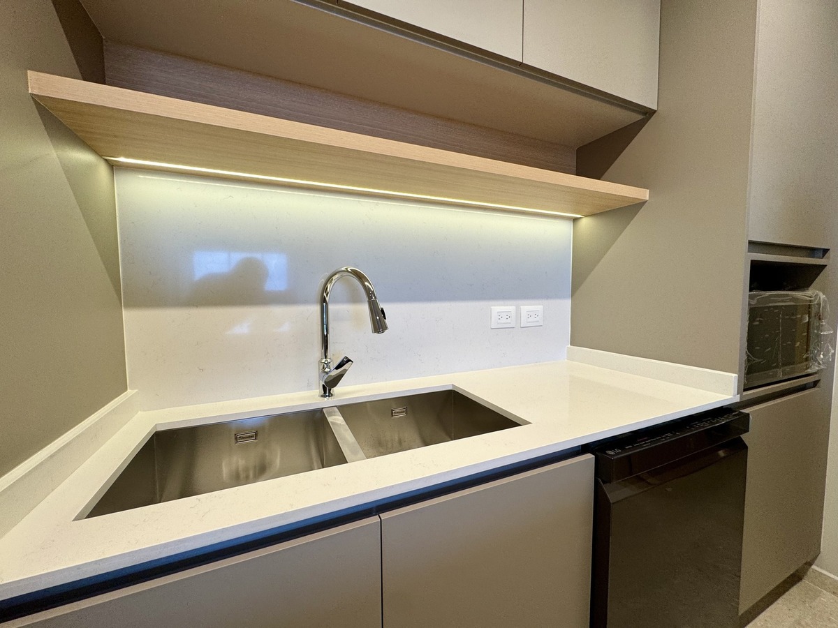 5 of 18: Departamento en renta en Landmark Reserve