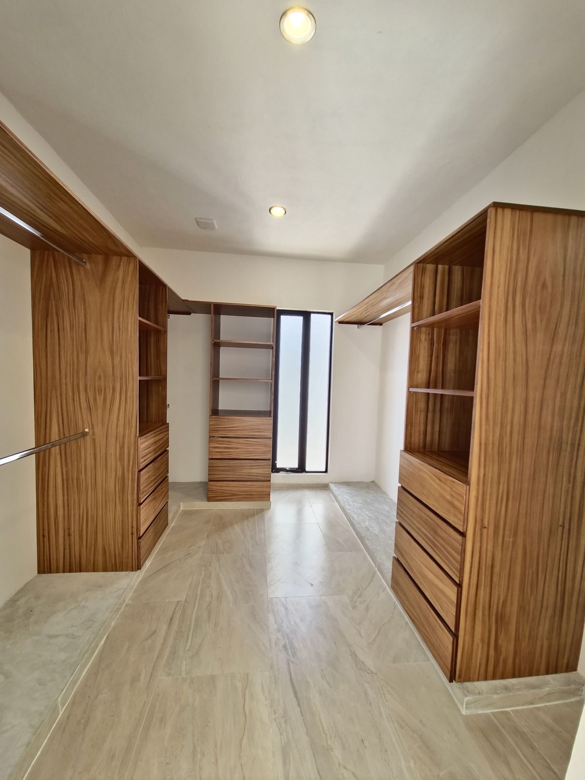 CASA DE 1 PISO EN BELLAVISTA, DZITYA