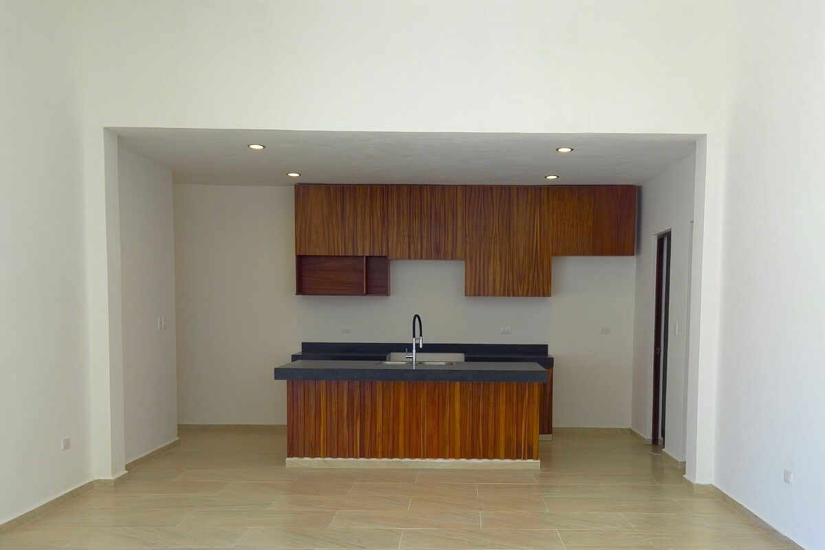 CASA DE 1 PISO EN BELLAVISTA, DZITYA