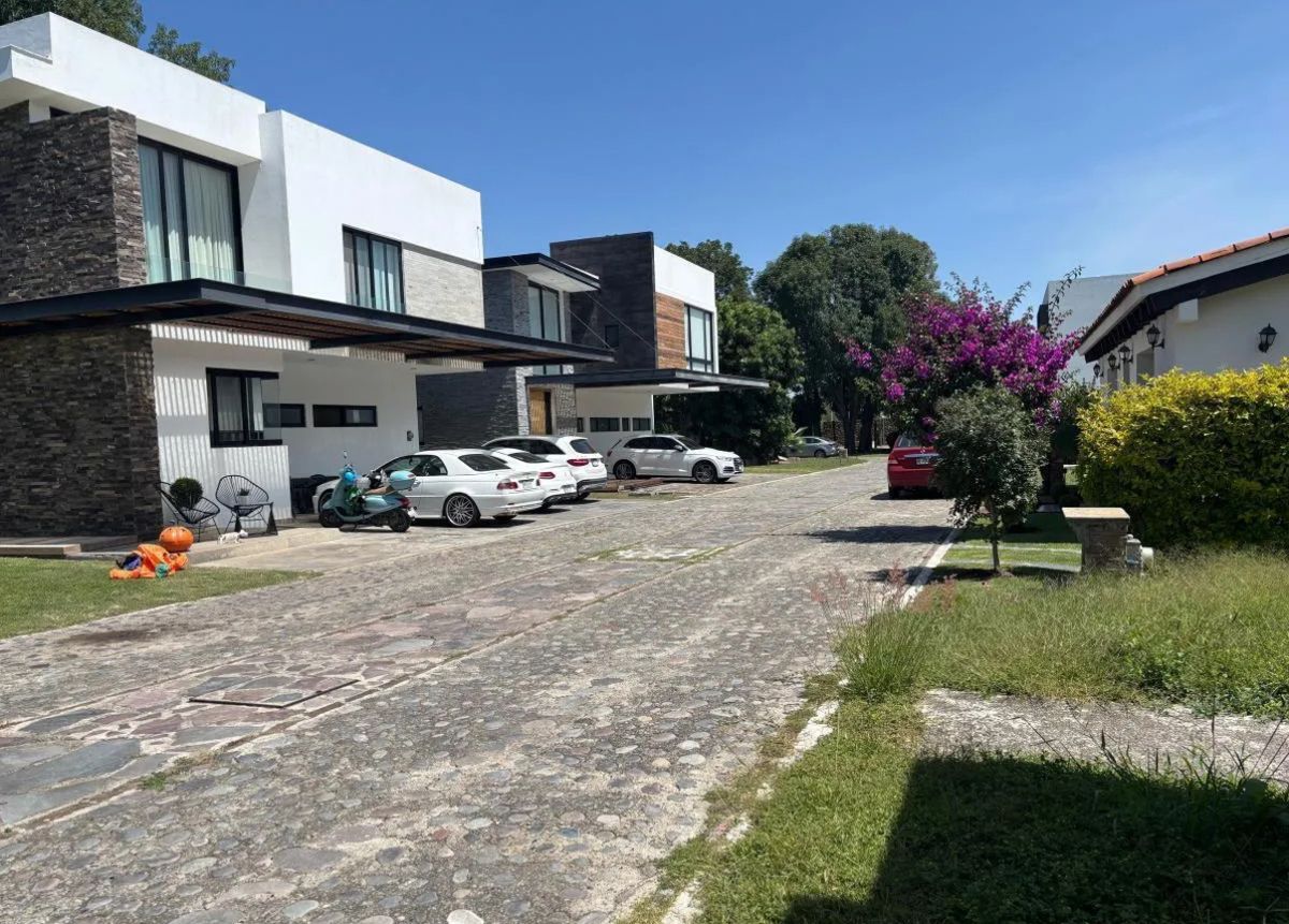 4 de 10: Área de calle