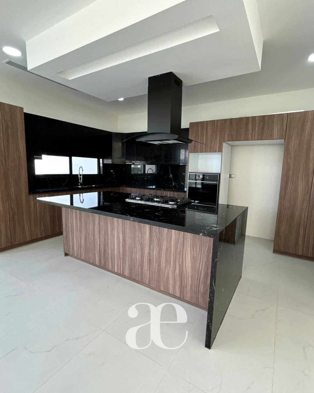 5 of 11: Cocina