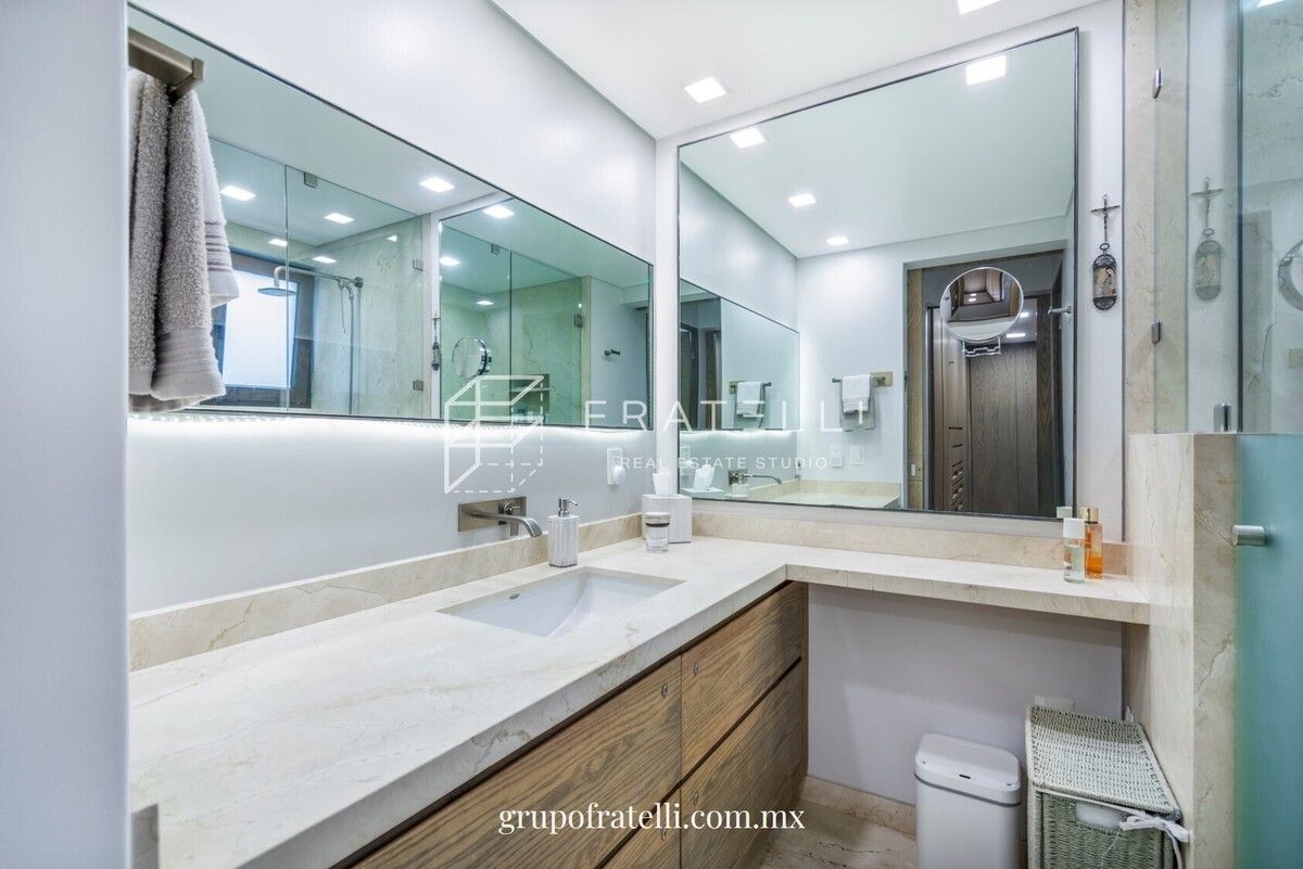 13 de 13: Baño 1 de Habitación
