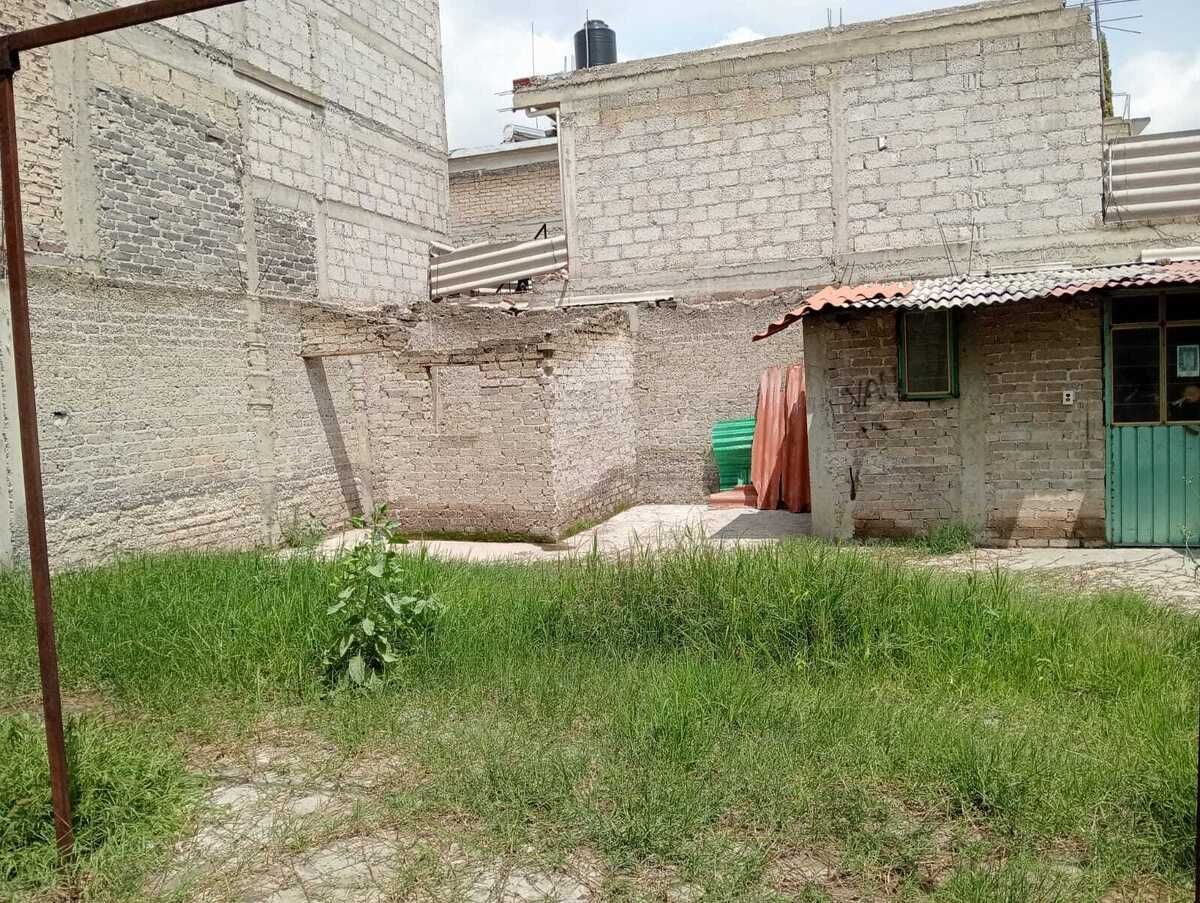 4 de 15