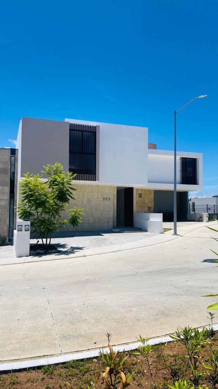 Casa en venta en Lomalta, Tres Marías, Morelia
