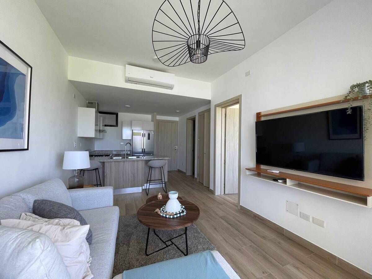 2 de 18: SALA