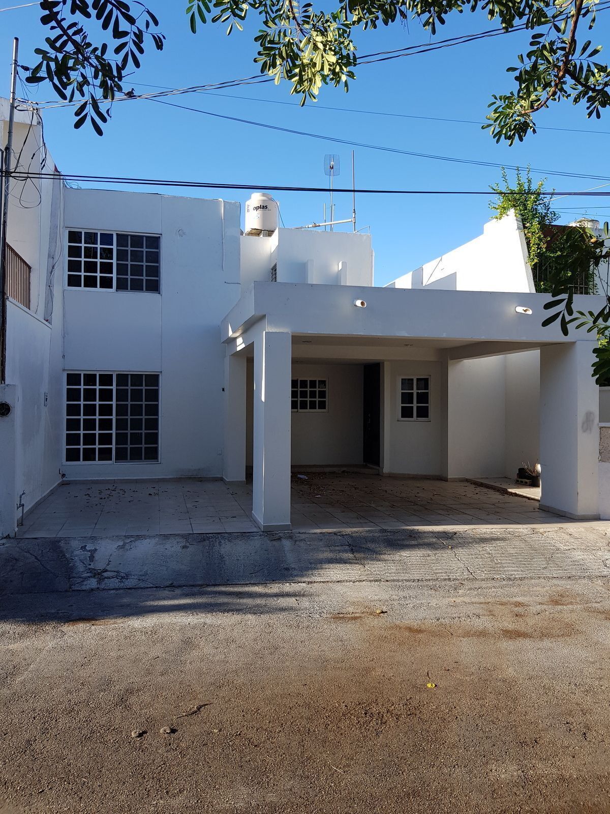 3 de 23