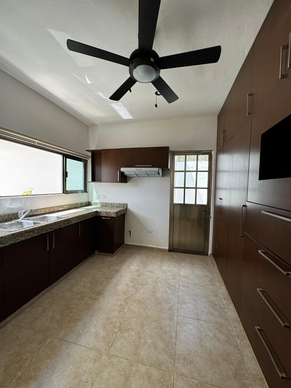 44 de 47: cocina
