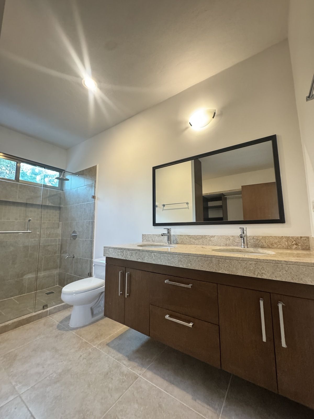 15 de 47: baño recámara principal
