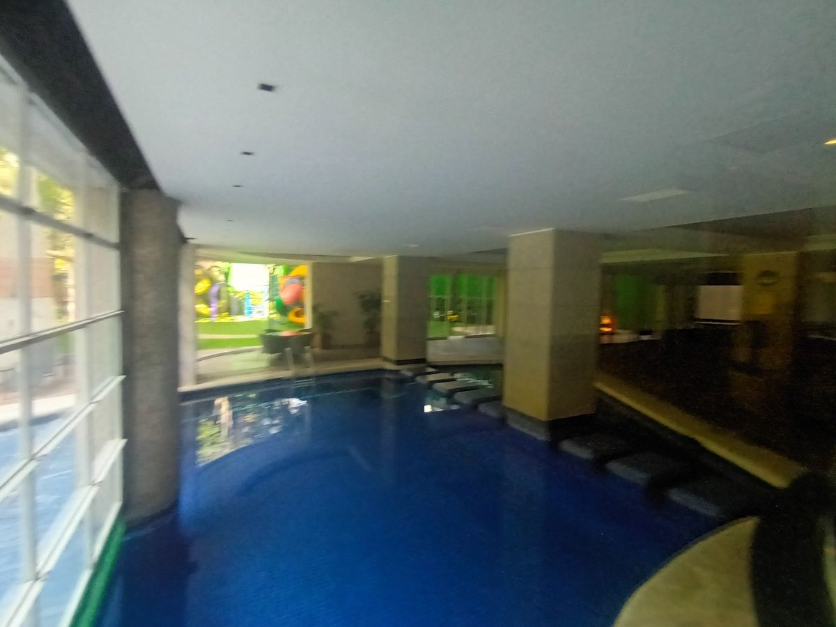 41 of 50: Alberca Techada