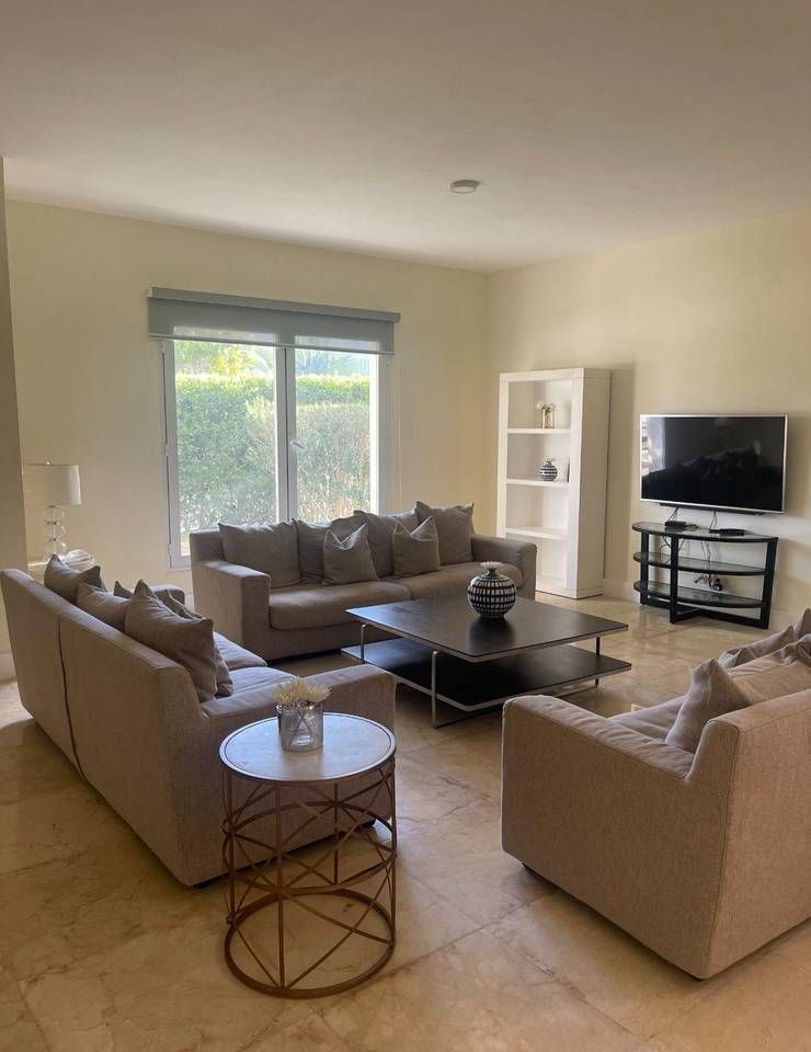 4 de 8: SALA
