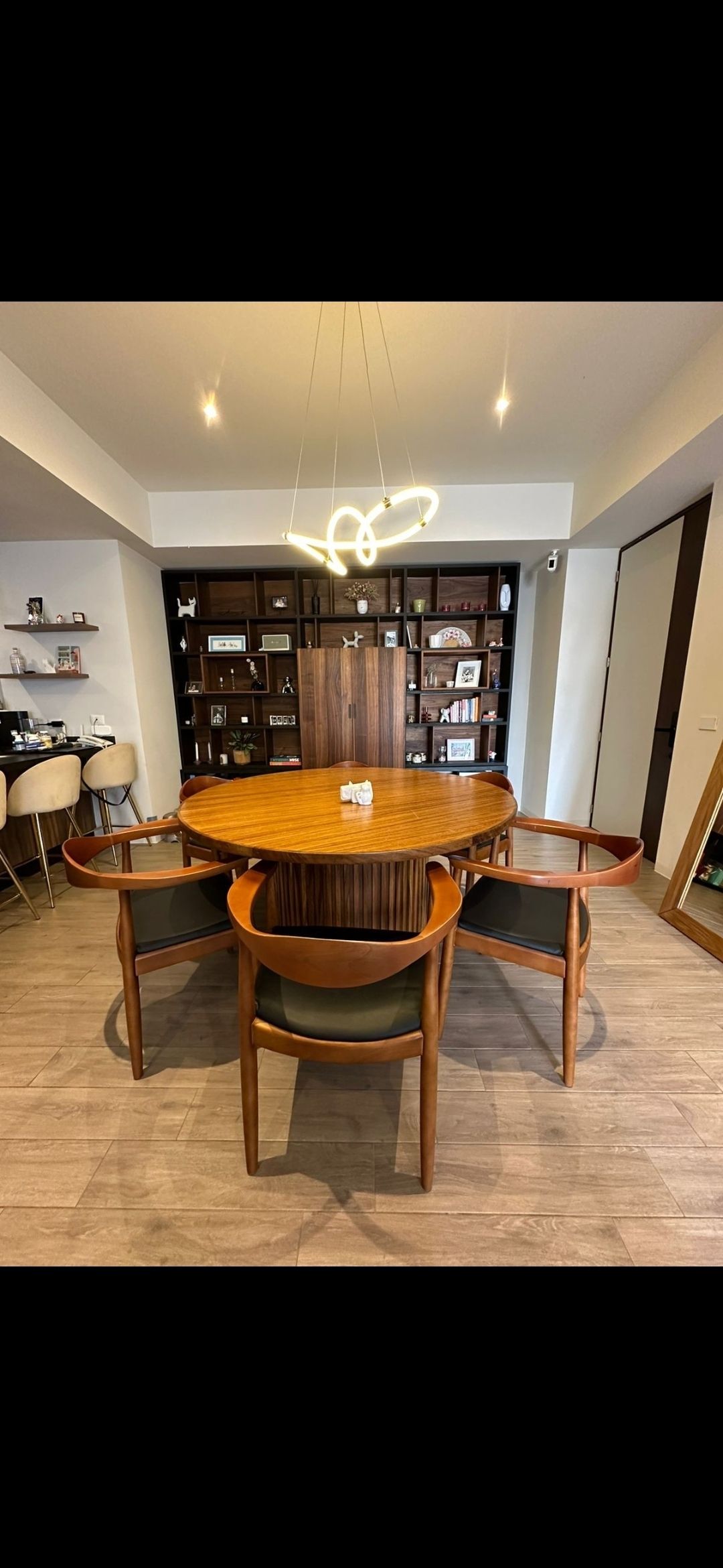 6 of 15: comedor