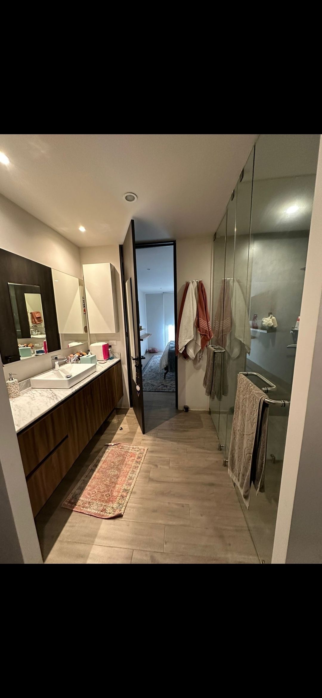 12 of 15: baño