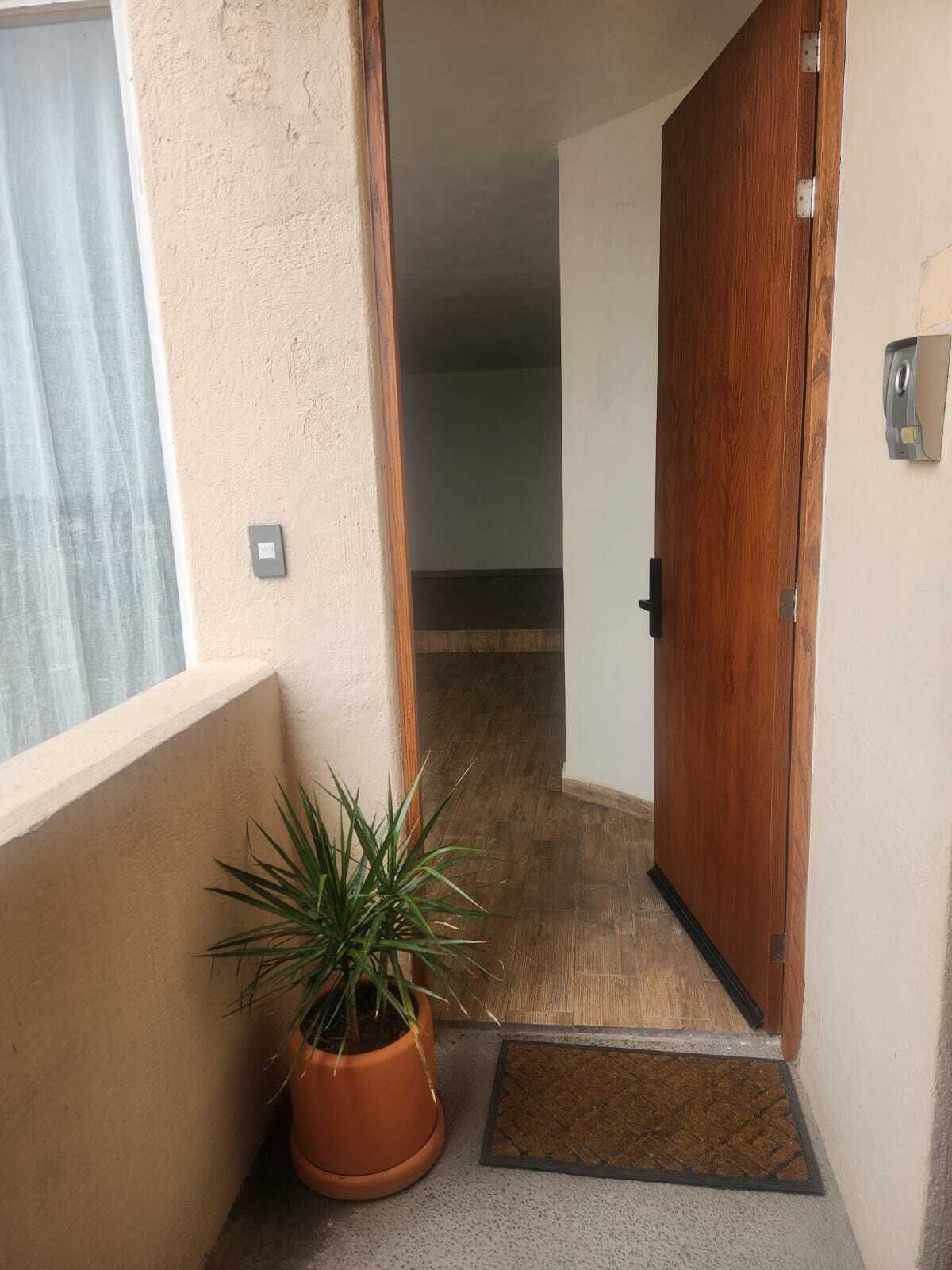 2 of 26: Entrada