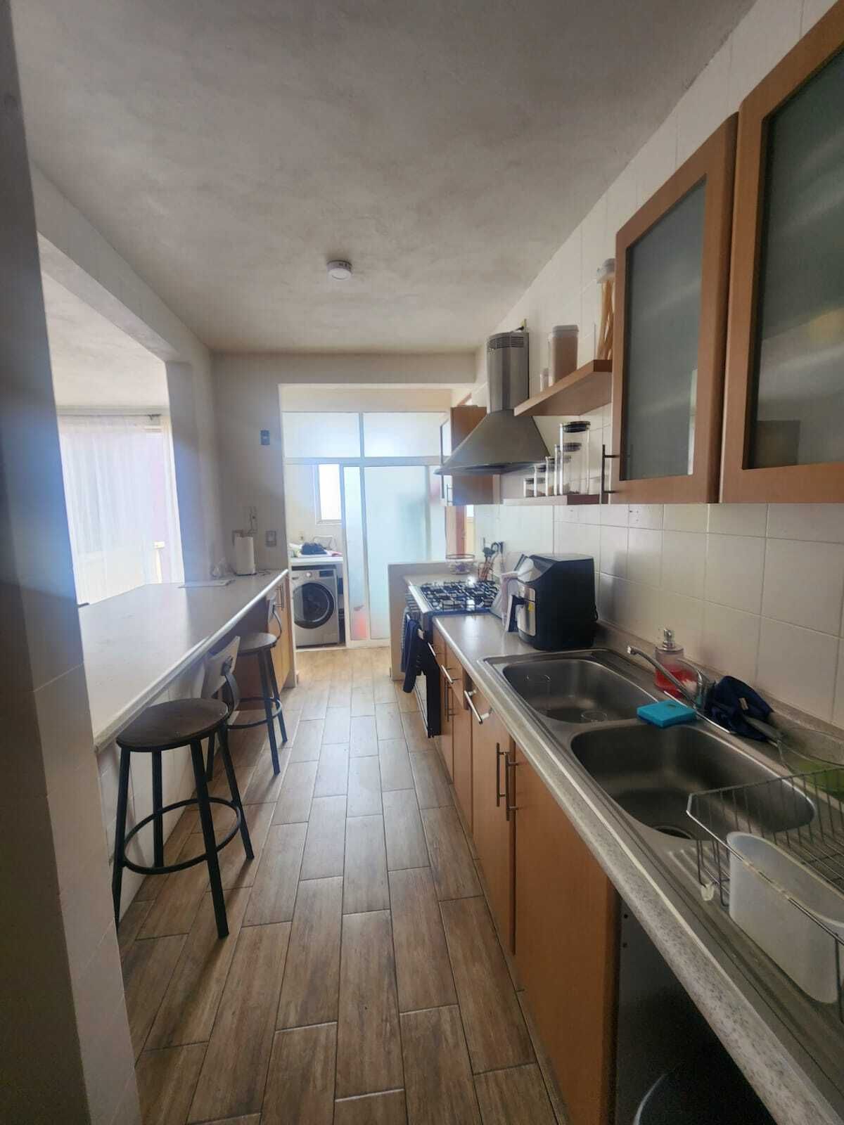 7 of 26: Cocina