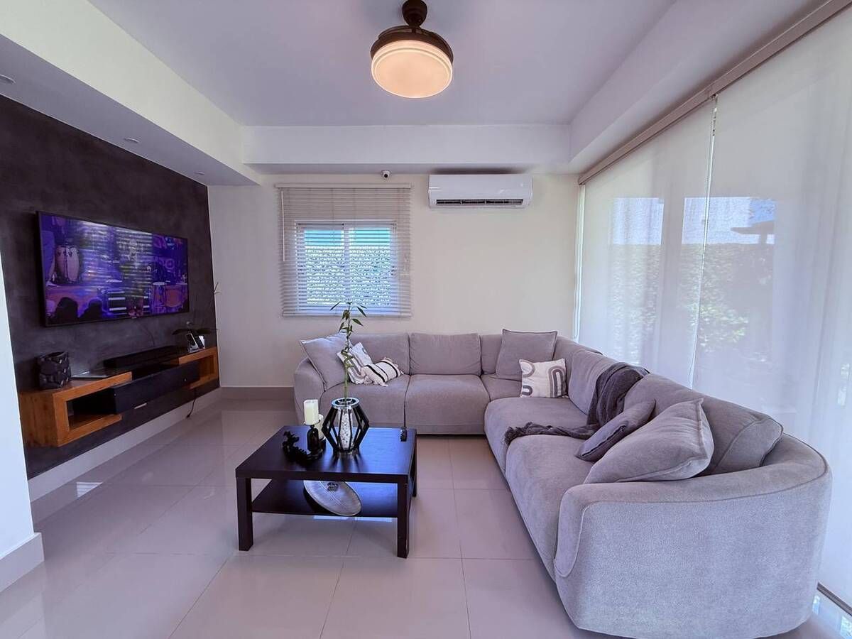 4 de 16: SALA