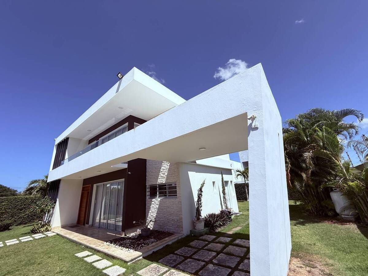 1 de 16: FACHADA