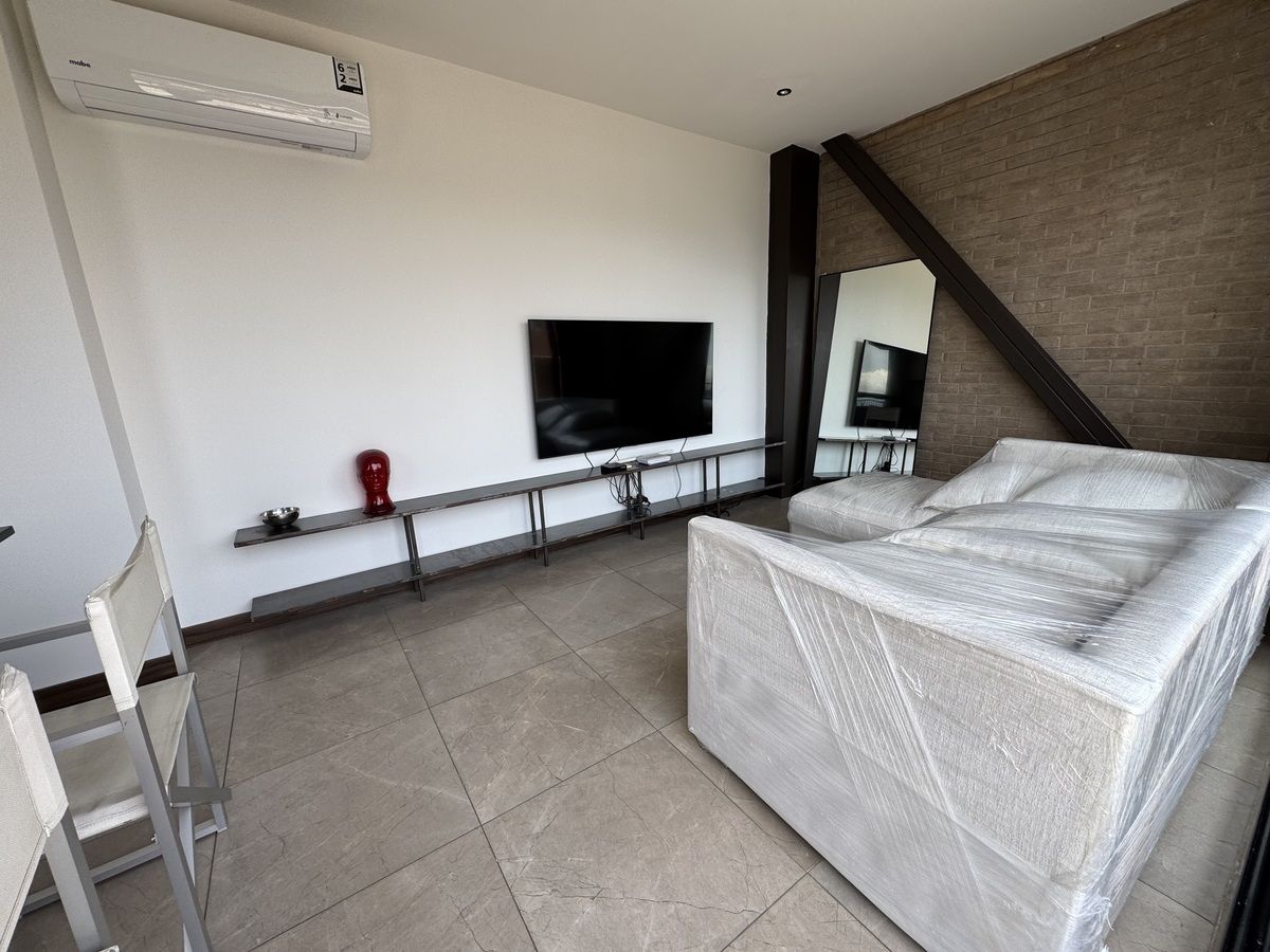3 de 18: Sala