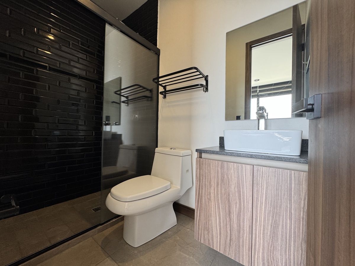 10 de 18: Baño completo