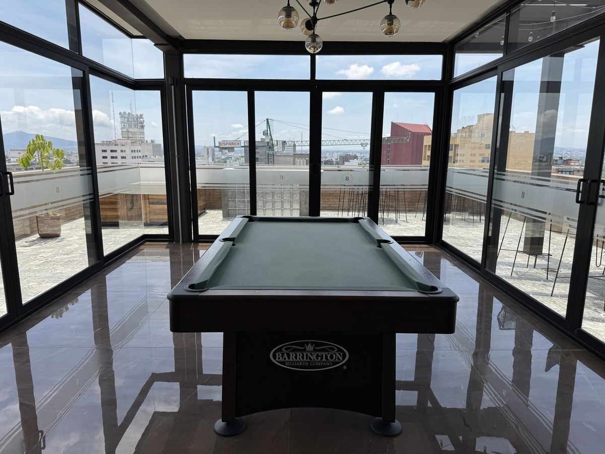 18 de 18: Salón de juegos